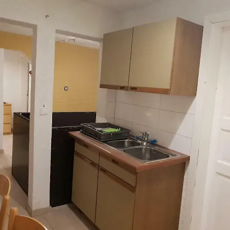 Affittacamere Gastehaus Am Nussbaum *